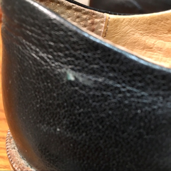 Bertie’s (UK) Leather Derby Shoe - Picture 5 of 5